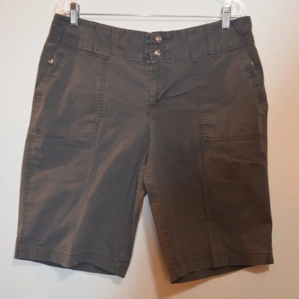 INC International Concepts Women Cotton Gray Buttons Rhinestones Midi Shorts 14W